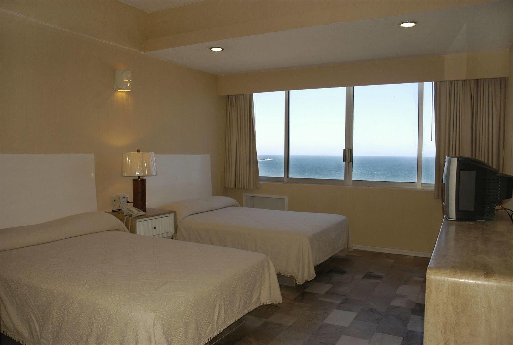 Hotel de CIMA Mazatlán Exterior foto